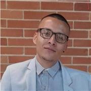 Profesor de ciencias sociales, doy clases de ciencias politicas, economicas, catedra de paz, filosofia, geografia y enseño lo basico en el uso de sistemas de informacion geografica, como qgis y argics. Doy clases a niños de todas las edades. Enfoque en pr